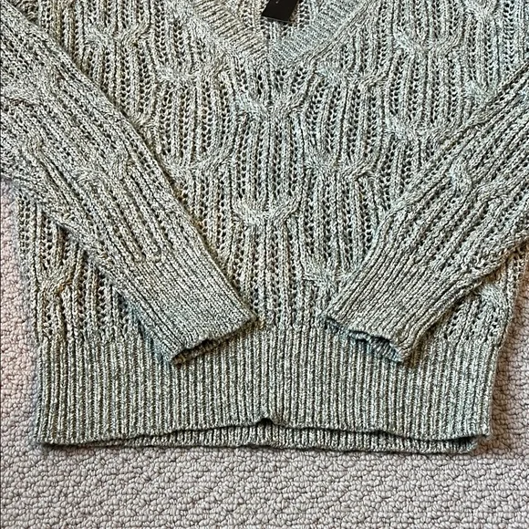 WHBM Mint Green Cable Knit Sweater - Picture 3 of 4